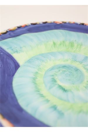 Piiatto piano con conchiglia L'Oasi ceramiche | PIATTOFOSSILEPIANOBLU